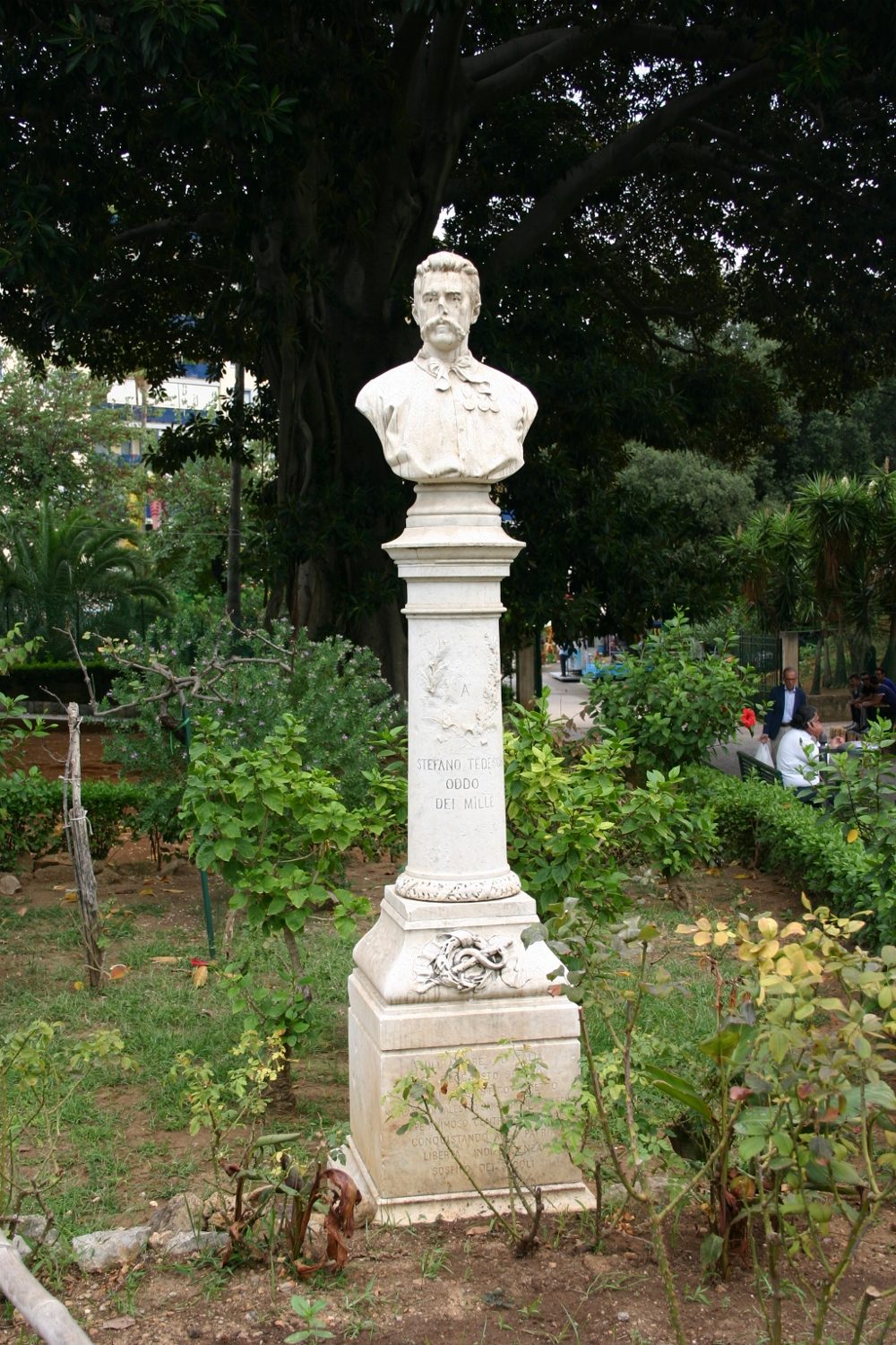 Stefano%20Tedeschi%20Oddo%27s%20monument%2C%20Palermo%20-%2001.jpg